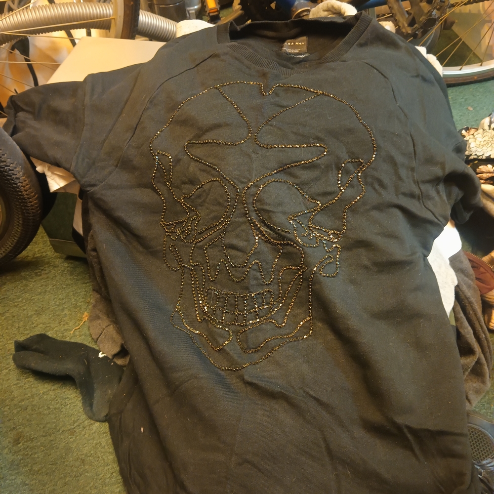 Zara Black T-Shirt with Skull Design